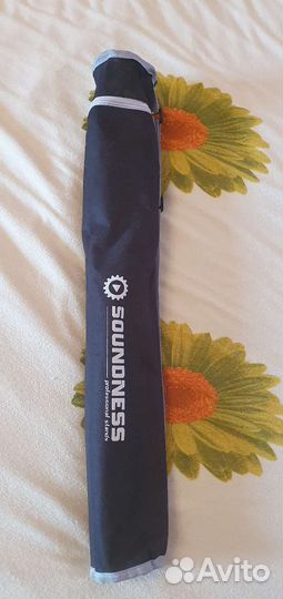 Нотный пульт Soundness GMS-001B металл. с чехлом