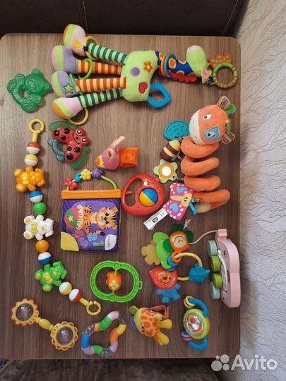 Погремушки и грызунки пакетом