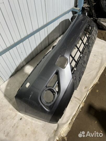 Бампер передниий Nissan Pathfinder 4(14-17) арт850