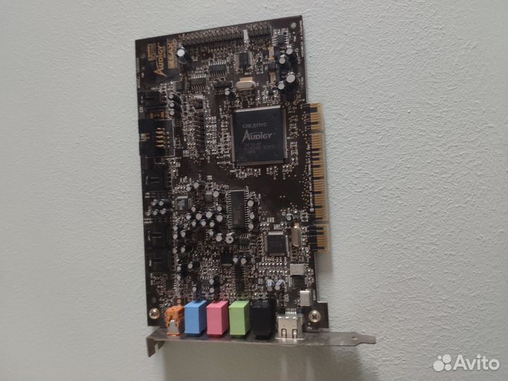Звуковая карта creative sound blaster SB0090