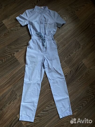 Медицинский костюм женский