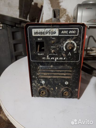 Сварочный аппарат Сварог ARC200