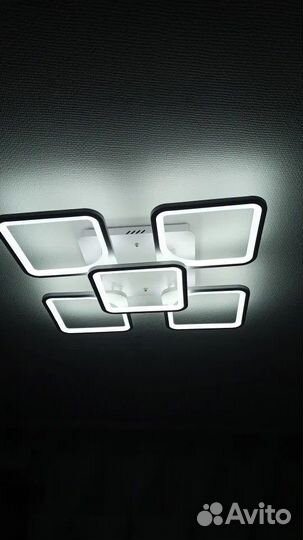 Люстра светодиодная с пультом (новая)