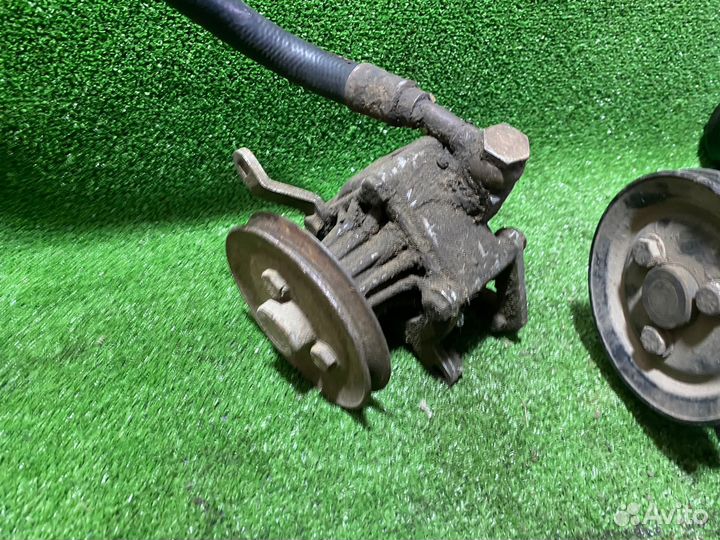 Насос гур BMW 5 series E34