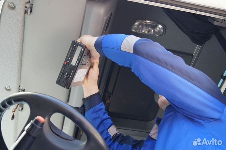 Профессиональная установка тахографа, скзи