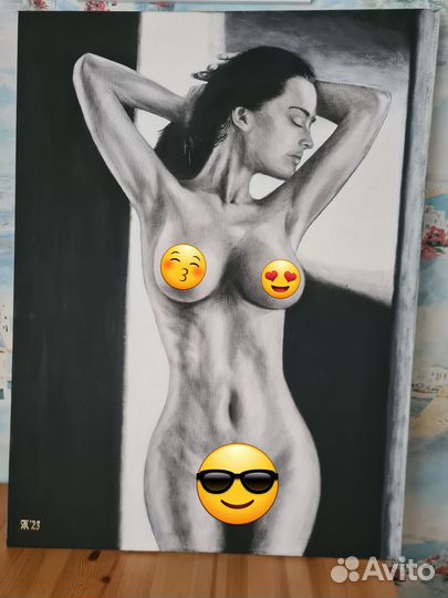 Обнаженная девушка