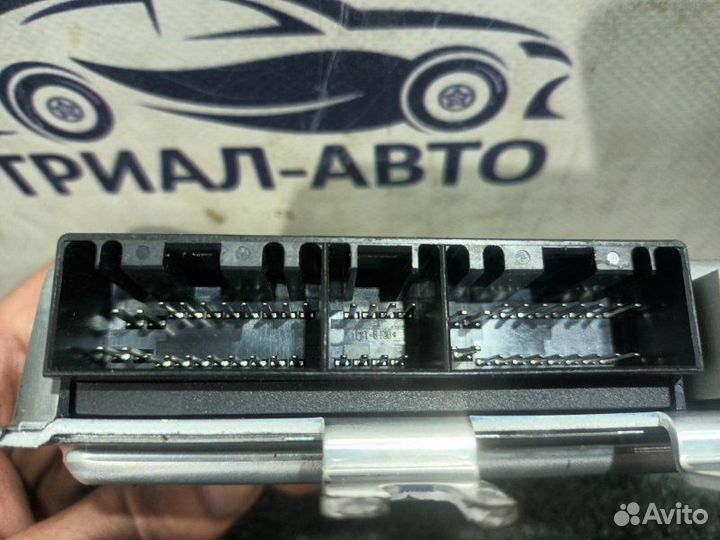 Блок пневмоподвески Range Rover