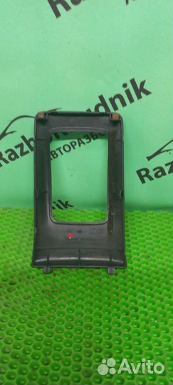 Накладка (кузов внутри) Nissan Sunny