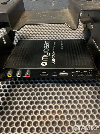 Цифровой тв-тюнер Mercedes-Benz Sl500 230.475 M