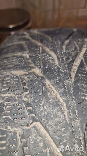 Nokian Tyres Hakkapeliitta R2 SUV 235/65 R17 108