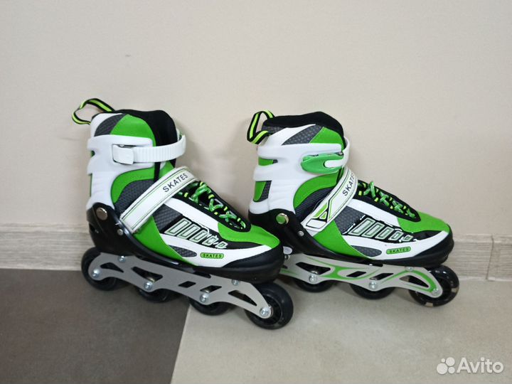 Роликовые коньки