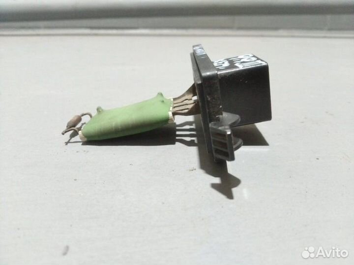 Резистор отопителя Ford Focus Iii хетчбек 1.6 2013