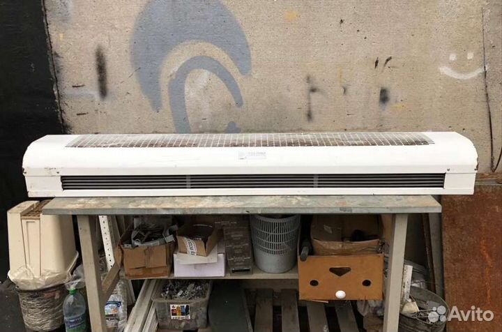 Тепловая завеса с пультом