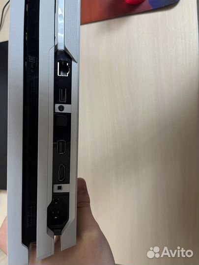 Sony PlayStation 4 pro 1tb