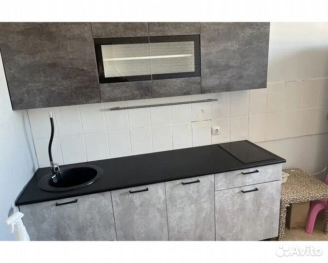 Кухонный гарнитур 2 метра со столешницей