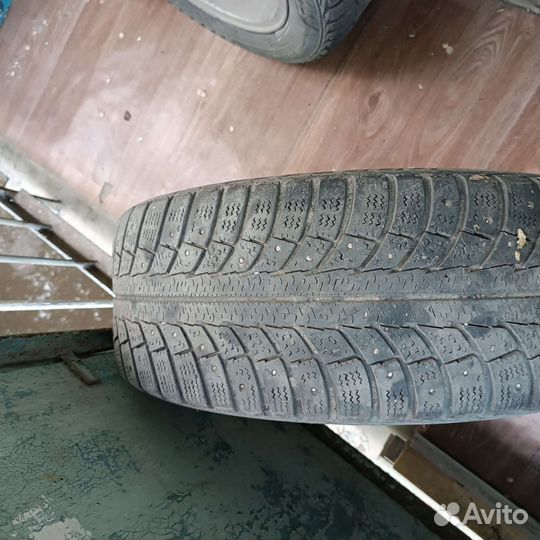 Matador MP 30 Sibir Ice 2 205/55 R16