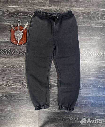 Спортивные штаны