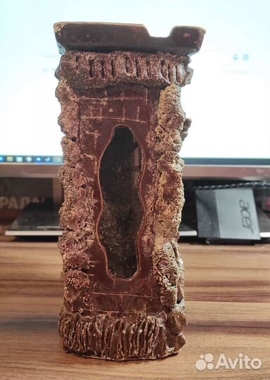 Замок для аквариума