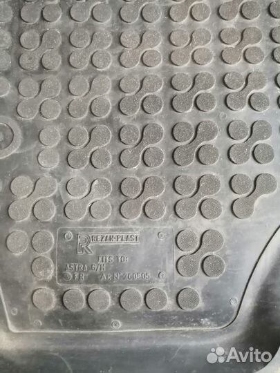 Коврики автомобильные Opel Astra