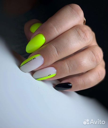Маникюр на дому с покрытием гель-лака