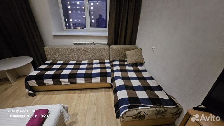 Продам диван без подлокотников