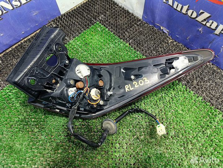 Стоп-сигнал задний левый Toyota Fortuner