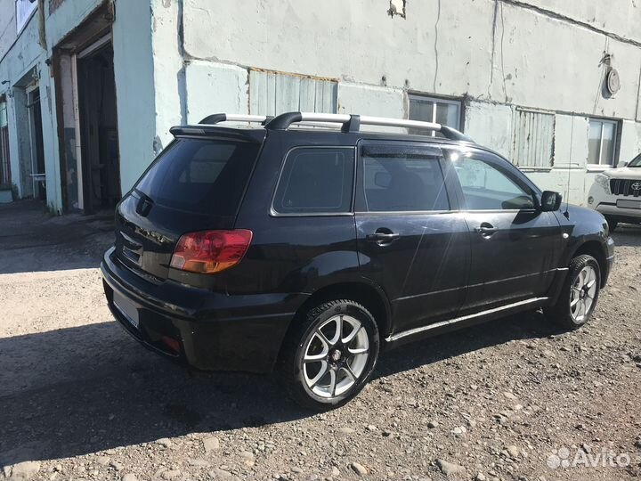 Mitsubishi Outlander 2.4 AT, 2003, 247 000 км