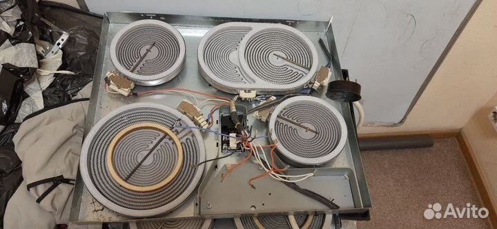 Ремонт электрических плит и варочных панелей