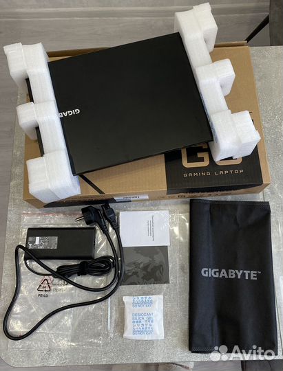 Ноутбук gigabyte G5 GE
