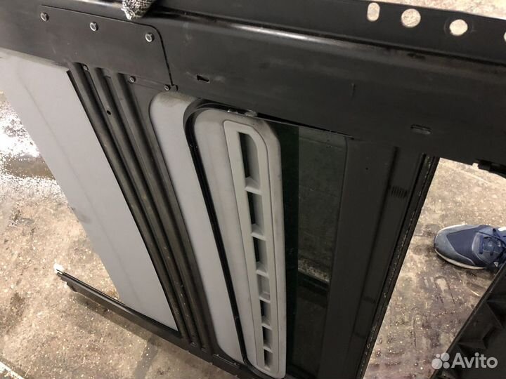 Люк для Volkswagen Touareg 1