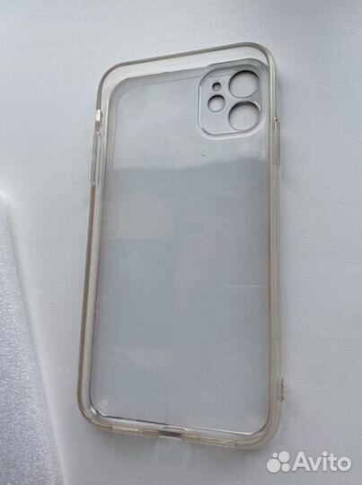 Чехол на iPhone 11