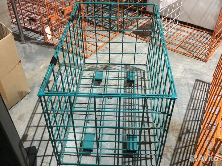 Корзины на колесиках