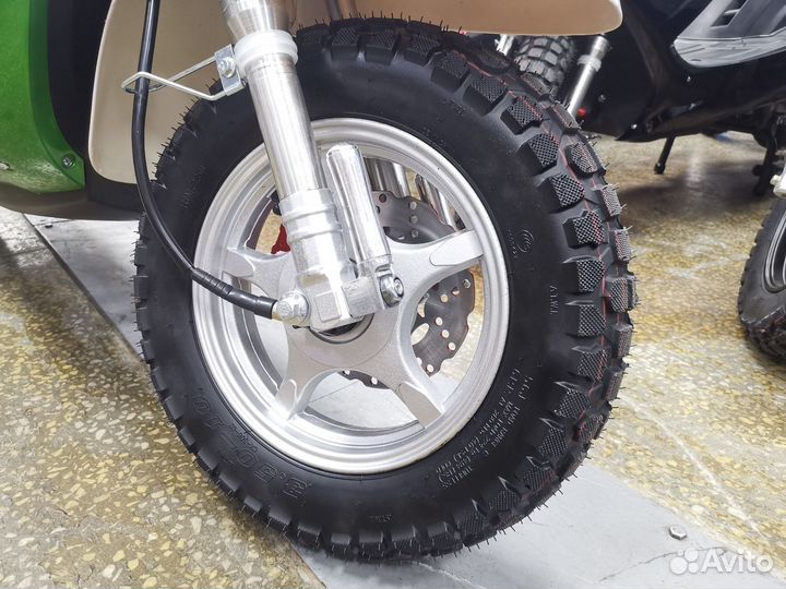 Скутер X-motors retro PRO