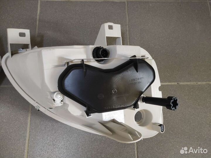 Фара Газель,Соболь н/о пластик