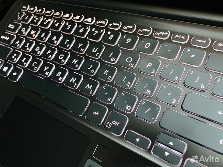 Ультрабук Asus 13.3/I5-8250U/MX150/SSD/Гарантия