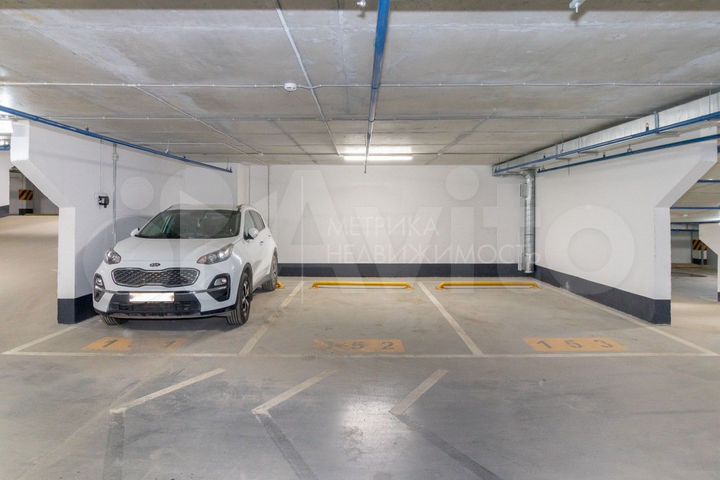 Машиноместо, 14 м²