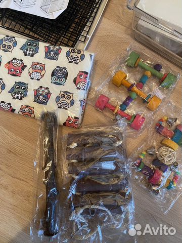 Игрушки для попугая