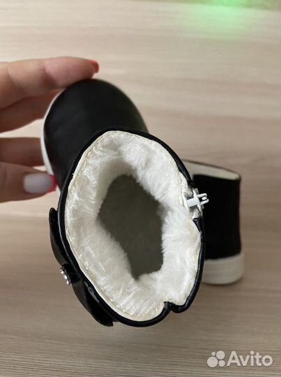 Ботинки для девочки