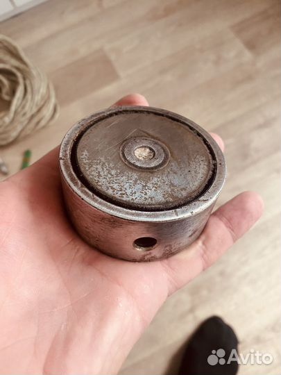 Поисковый магнит