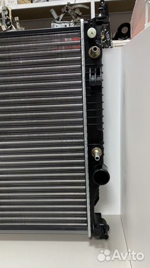 Радиатор основной Mercedes ML164/GL164