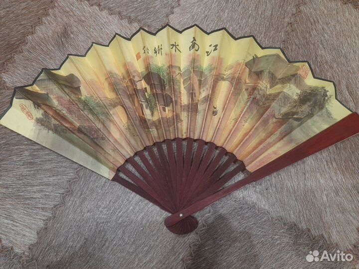 Веер складной