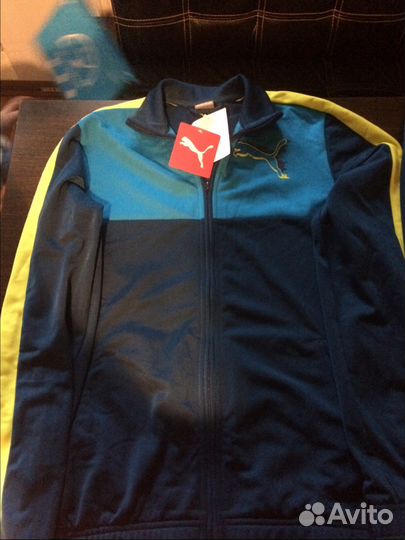 Продам новый спортивный костюм на мальчика
