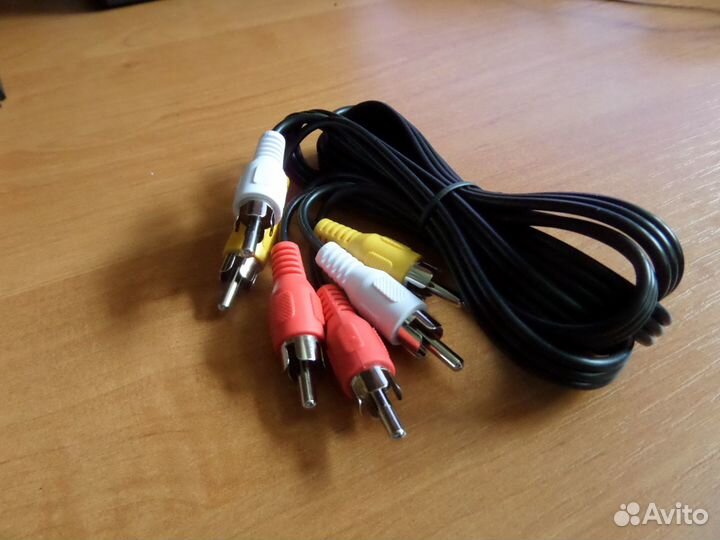 Кабель с тюльпанами для соединения аудио-видео