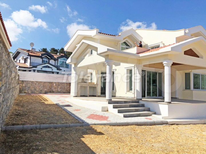 Дом 250 м² (Турция)