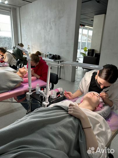 Модель бесплатно все виды бьюти услуг