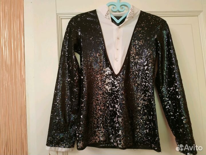 Костюм для фигурного катания