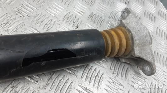 Амортизатор задней балки mazda 6 GJ (LAD06LX02)