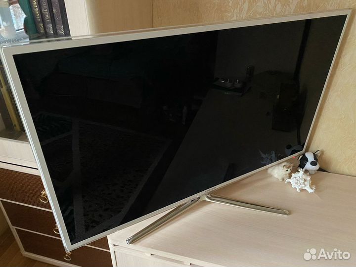 Телевизор SMART tv samsung UE40D6510WS