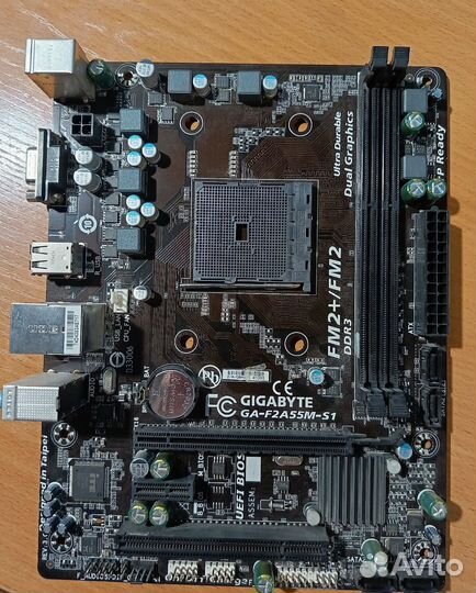 Материнская плата