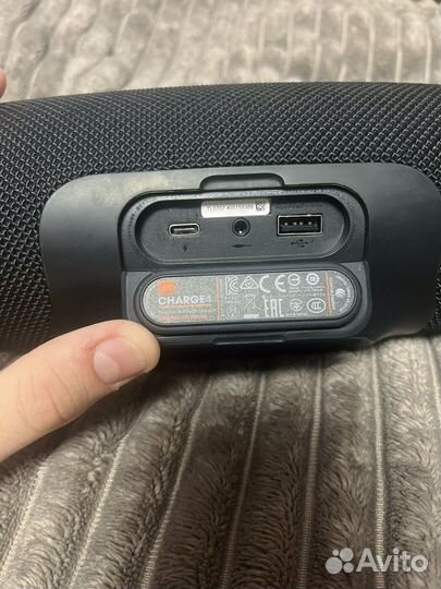 Колонка jbl charge 4 бу